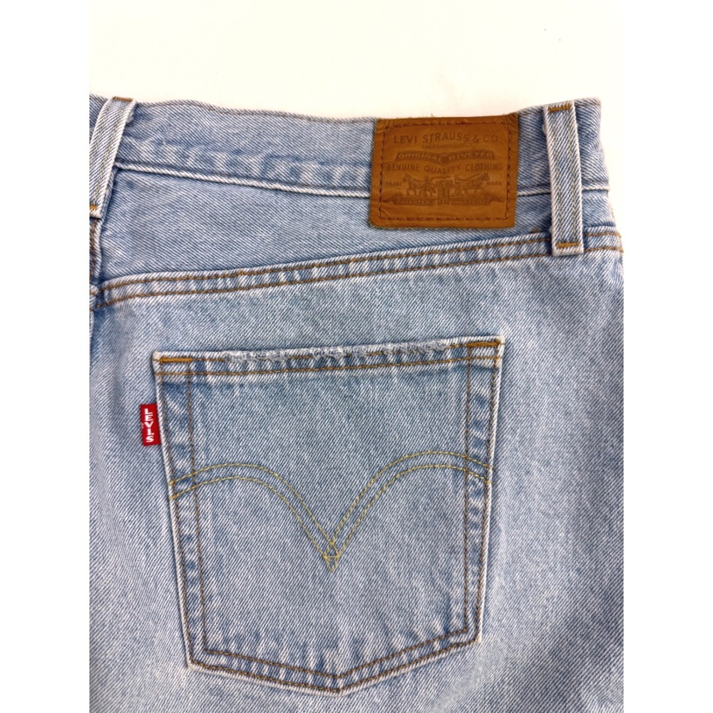 Levis Premium Icon Skirt Light Wash Denim Mini High Waisted Button Fly Size 32